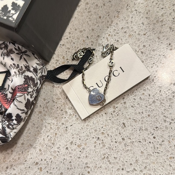 GUCCI INTERLOCKING G GG 925 SILVER HEART CHARM PENDANT ENAMEL BRACELET like new - Picture 8 of 16